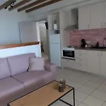 شقة Liogerma Tsoukaládhes