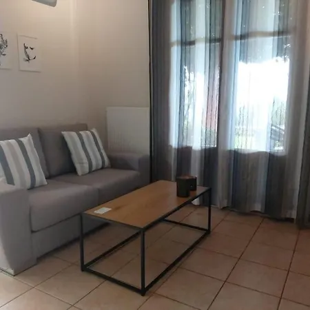 Liogerma Apartament Tsoukaládhes