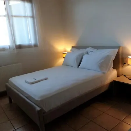 Liogerma Tsoukaládhes