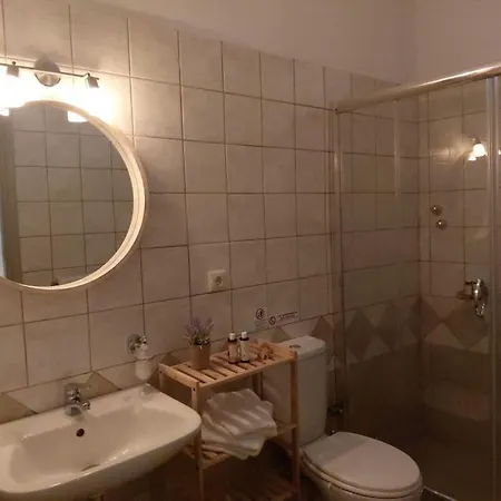 Liogerma Tsoukaládhes