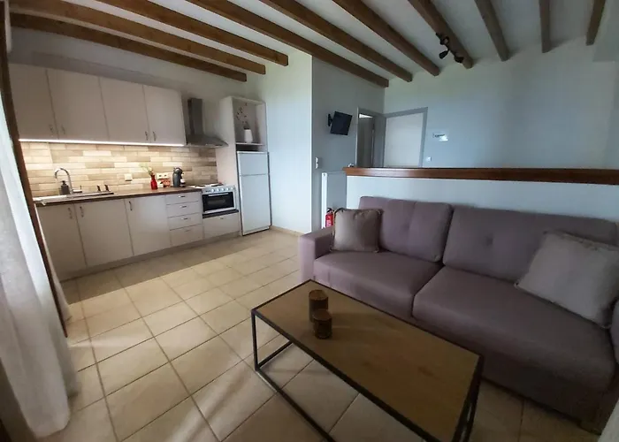 Apartment Liogerma Tsoukaladhes